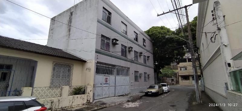 Prédio Comercial ou Residencial de 3 Pavimentos com 540 metros de area construida.